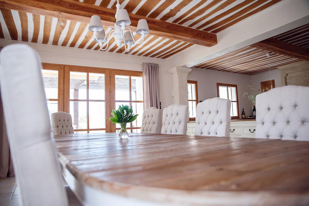 Les Champs De Provence Bed & Breakfast La Baume-de-Transit Bagian luar foto