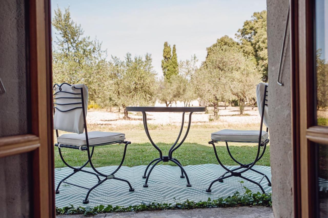 Les Champs De Provence Bed & Breakfast La Baume-de-Transit Bagian luar foto