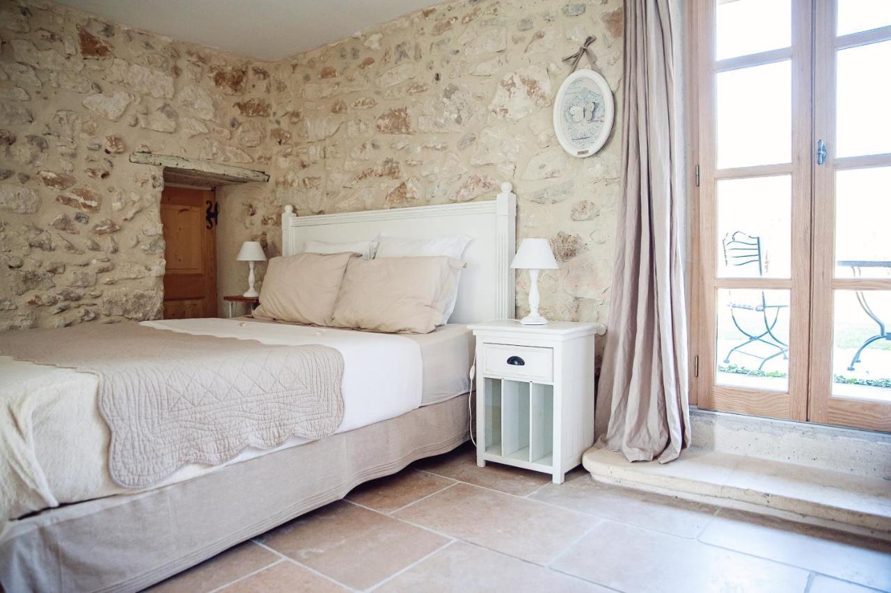 Les Champs De Provence Bed & Breakfast La Baume-de-Transit Bagian luar foto